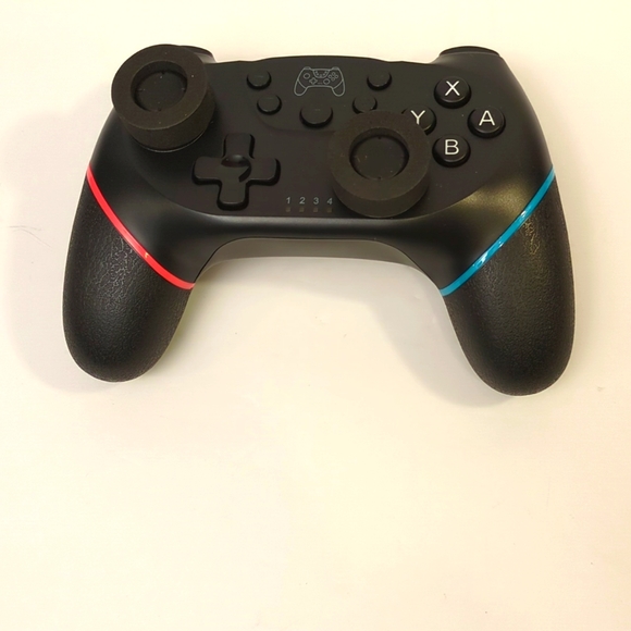 Gaming Controller NWOT in Original Box - Picture 3 of 4